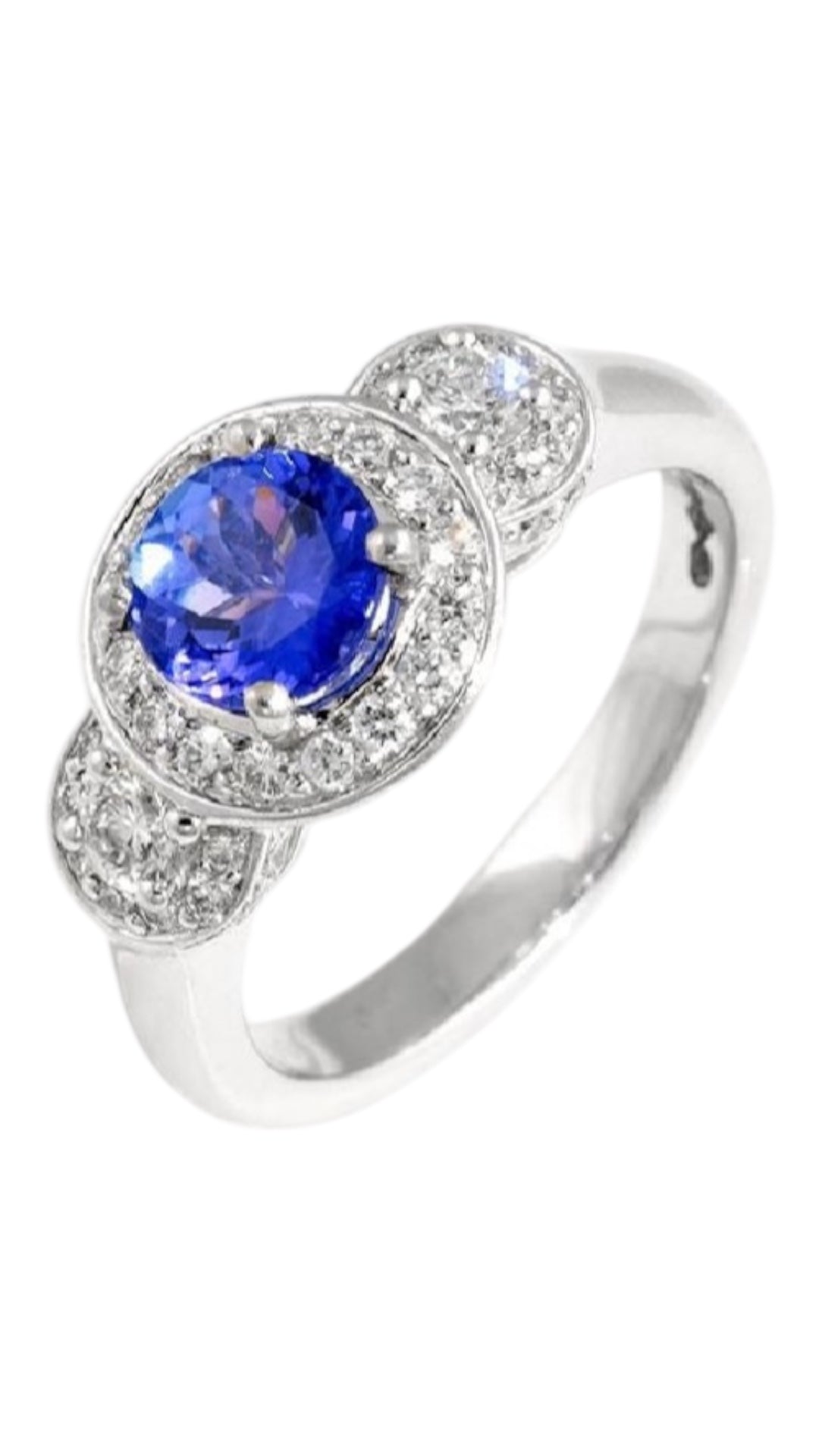 Tanzanite and diamond ring