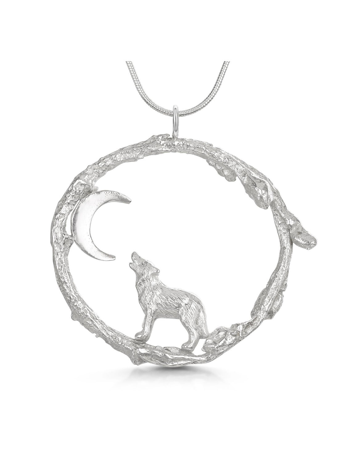 Howling to the moon