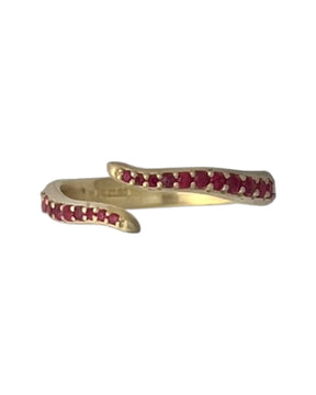 Interlocking serpent ruby ring